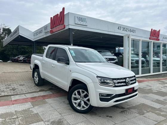VOLKSWAGEN AMAROK 3.0 V6 TDI DIESEL HIGHLINE CD 4MOTION AUTOMÁTICO